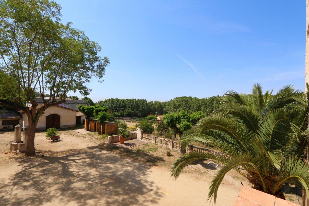Can Rovira - Stunning Neoclassical Mansion, Just 20 Min Drive From Barcelona City Center, Ideal For Groups And Families 아레이야 외부 사진
