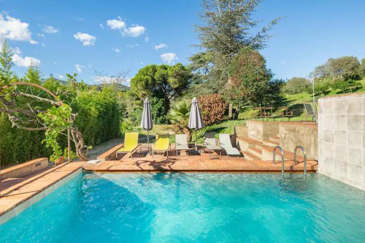 Can Rovira - Stunning Neoclassical Mansion, Just 20 Min Drive From Barcelona City Center, Ideal For Groups And Families 아레이야 외부 사진