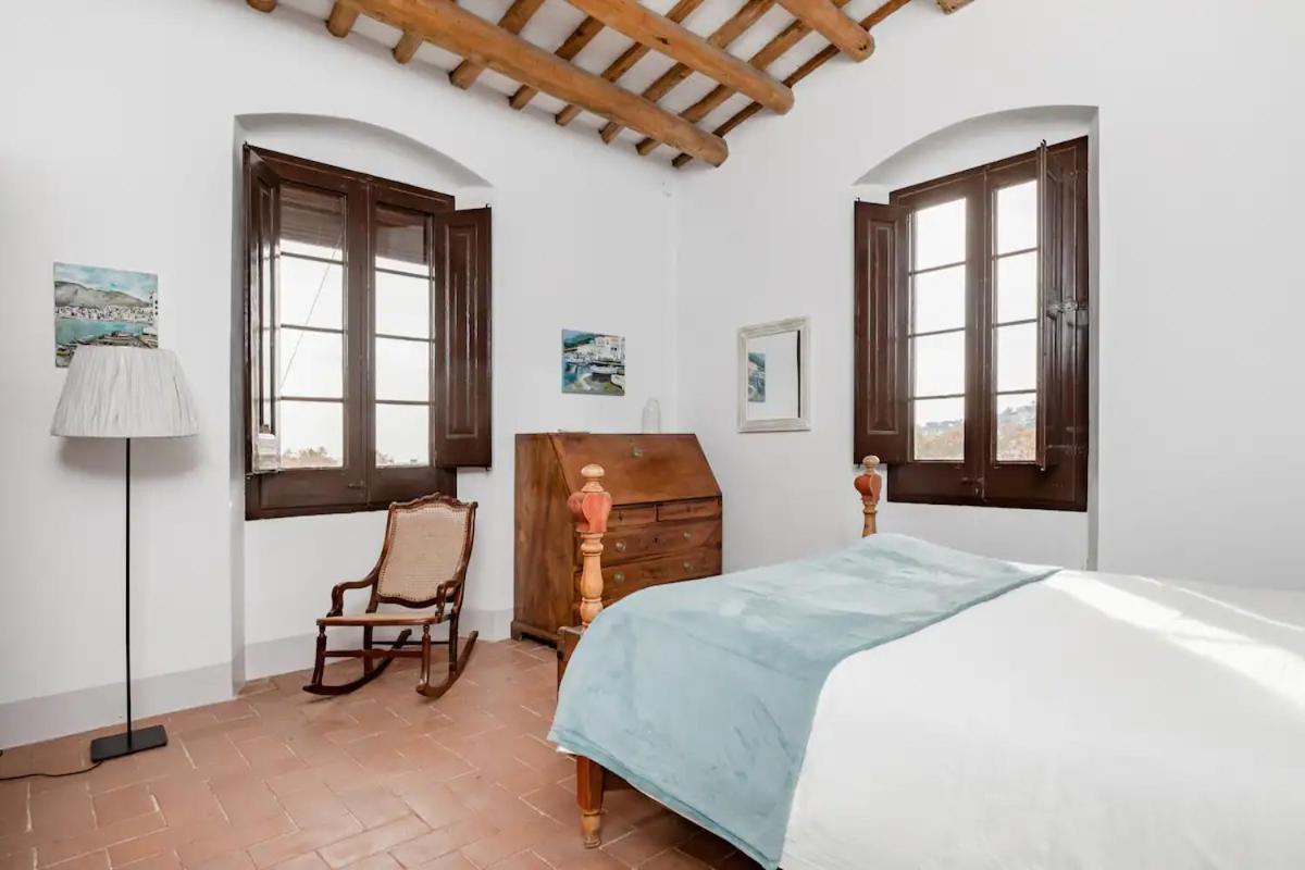 Can Rovira - Stunning Neoclassical Mansion, Just 20 Min Drive From Barcelona City Center, Ideal For Groups And Families 아레이야 외부 사진