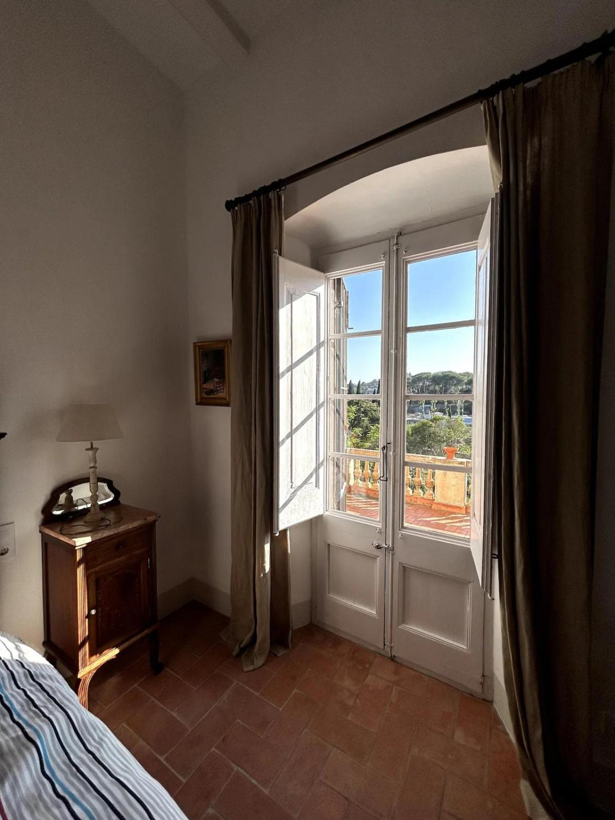 Can Rovira - Stunning Neoclassical Mansion, Just 20 Min Drive From Barcelona City Center, Ideal For Groups And Families 아레이야 외부 사진