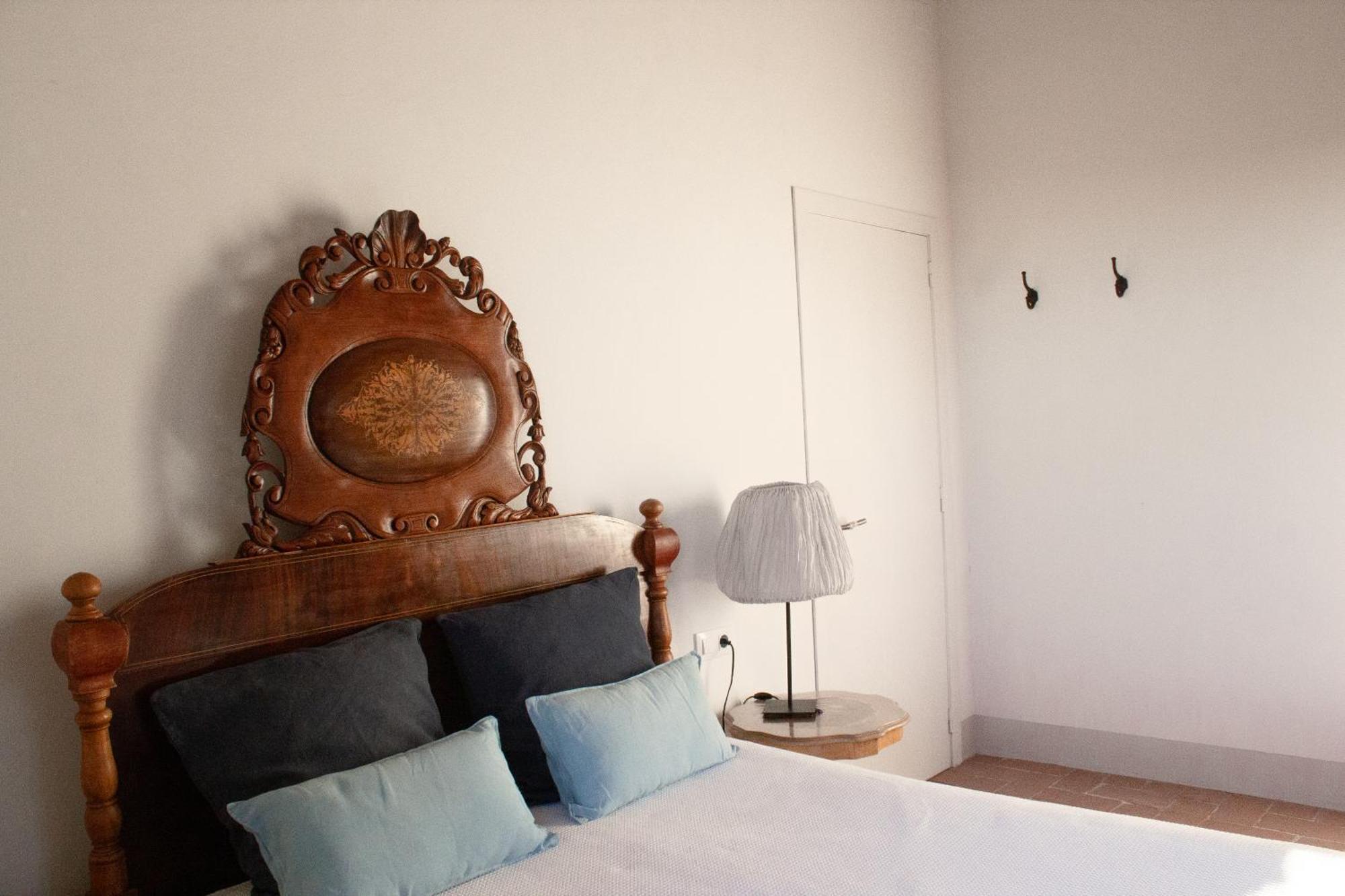 Can Rovira - Stunning Neoclassical Mansion, Just 20 Min Drive From Barcelona City Center, Ideal For Groups And Families 아레이야 외부 사진
